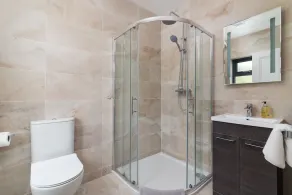 Luxury renovated old Irish cottage - Image 3