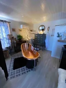 The Burrow Tiny Luxury - Image 3