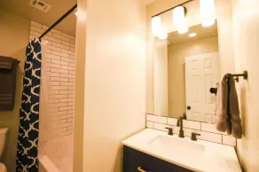 Newly Renovated Hidden Gem - Image 5