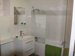 Peaceful Gîte for 6 near La Flèche Zoo with Garden, BBQ, and WiFi - Image 2