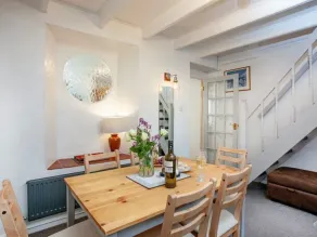A beautiful 3 bedroom Cornish Cottage & wood stove - Image 5