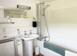 Grove Cottage - un gîte qui peut accueillir 4 personnes dans 2 chambres - Image 5
