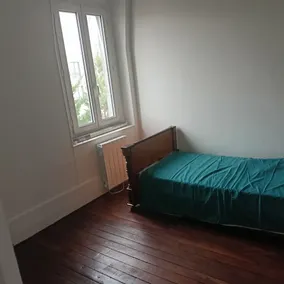 Appartement F3 Chatou 10 M DE LA Defense - Image 4