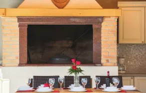 Stunning Home In Vrgorac With Wifi - Image 5