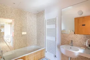 Maison Des Pivoines - Sechs Schlafzimmer Villa, Schläft 10 - Image 3