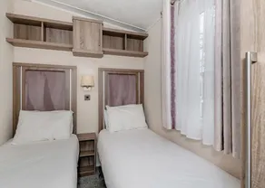 2 Schlafzimmer Unterkunft in Woodbury - Image 4
