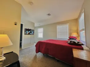 Relaxing Seaside Condo – Steps from the Boardwalk! - Image 3