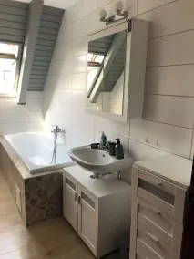 Holiday apartment with air conditioning and WLAN - Image 4