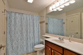 Unit 207 2 Bdrm/ 2 Ba 2 Bedroom Condo by RedAwning - Image 4