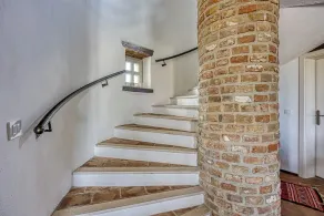 Rustic villa Amyra with pool and grill in Porec - Image 2