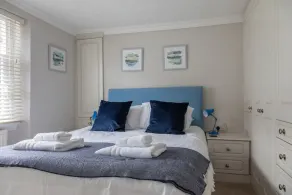 Perfect Salcombe Hideaway - Kings View, Fore Street, in the heart of Salcombe - Image 3