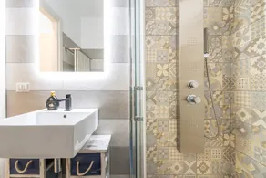 Apartamento 'Home 101' com vista para o mar, Wi-Fi e ar condicionado - Image 4