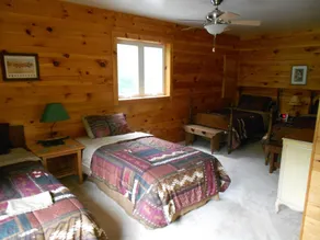 Cabine Creekfront vierge et acceptant les animaux: réservez dès maintenant pour l'été! - Image 4