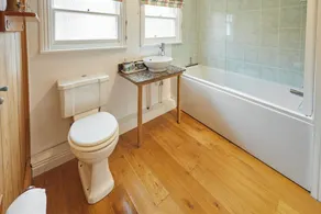 Host & Stay - Hampdon Cottage - Image 3