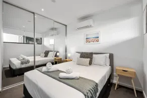 Wattle Beachside Apartment - Image 4