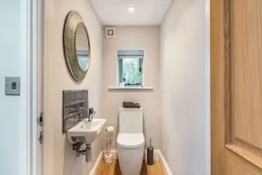Dog friendly holiday cottage with garden in the Cotswolds - Honeystone Cottage - Image 4