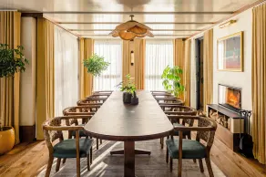 Luxury Studio with Balcony in North London - Image 3