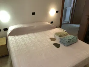Appartement indépendant avec voiture privée - Image 5