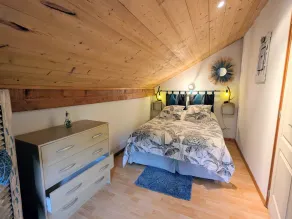 Cozy 2-Bed Rental with Mountain Views, Private Terrace, and Nearby Waterfalls - Image 5