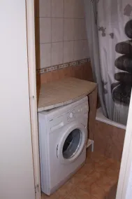 SPACIOUS STUDIO 30M2 balcony south facing terrace 4 pers near downtown - Image 2