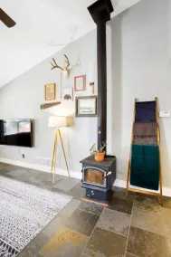 Charming Pet Friendly Home near Downtown Bozeman - Image 2