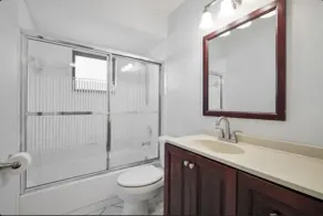 Brookshire single home- centralized to shopping and beaches - Image 3