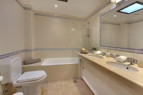 Eagle Eye Villa - Image 2
