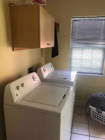 Cozy Room apartment in a quiet neighborhood wt King Size bed, Wifi n' smart Tv   - Image 2