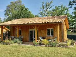 Deux Maisons en Bois Avec Terrasses Proche Océan - Image 5
