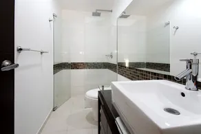 Moderne et propre et très bien situé - Moderno y limpio con excelente ubicacion - Image 2