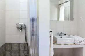 Vid foten av slottet Montefrío, spektakulära vyer - Image 4
