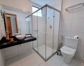 Suíte + Quarto com Ar, Wi-Fi e 2 Vagas - Image 5