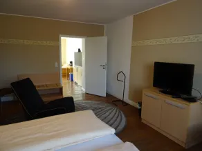 Relaxed living in a centrally located apartment - Image 3