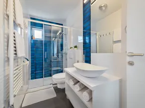 Picigin by Interhome - Image 3