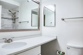 Prime Back Bay 2BR/2B steps from Prudential Center, by Blueground - Image 5