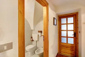 Apartment \"Caratteristico e Accogliente\" with Mountain View - Image 4
