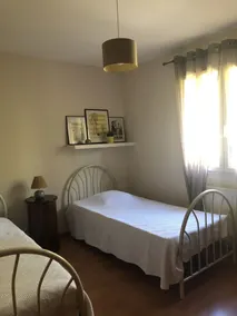 Hus i meget roligt område nær skoven - Image 4