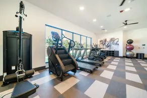 Landing Furnished Apartments - Corinth - Image 4