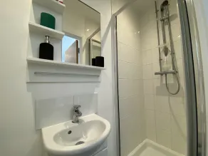 The Harbour Lookout - Sleeps 14 in 5 bedrooms - Image 5