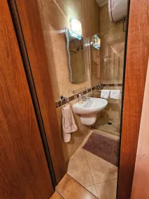 Family apartment with pool - Image 3