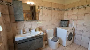 Apartamento en el olivar con vistas inolvidables. - Image 2
