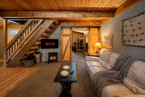 Lil Bigfoot Chalet 2 Bedroom Home by NW Comfy Cabins by RedAwning - Image 5
