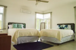 Propriété de 2 chambres en bord de mer à Westmoreland - Image 3