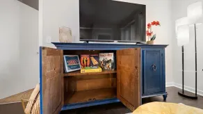 Almost-Downtown Condo w/ Fully Stocked Coffee Bar and Private Sauna - Image 4