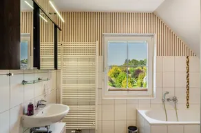 Casa vacanze 'Ferienhaus Wiesmoor' con terrazza privata, giardino privato e Wi-Fi - Image 2