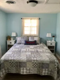 Charming Riverside Cottage on 5 Acres- Perfect for Couples & Nature Lovers - Image 3