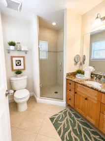 Coral Lagoon Updated Single Family Home with 40' Boat Slip directly behind home - Image 4