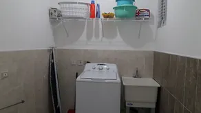 *Spacious, 2 Bedroom  Apartment @ Cedar Grove in Portmore* - Image 2