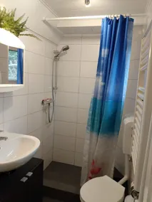 Tolle Souterrainwohnung mitten auf der Insel Rügen in Dorfrandlage bei Bergen - Image 4