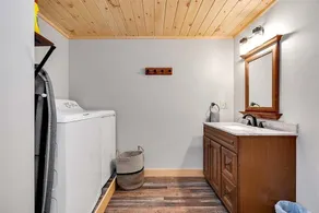 Papa Moose Lodge w/ Fireplace! - Image 4